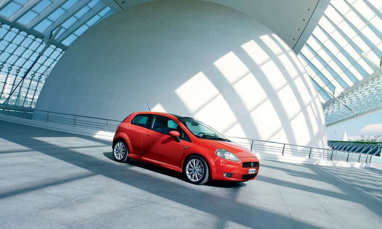 Fiat Grande Punto 2005 1280 02 Copy